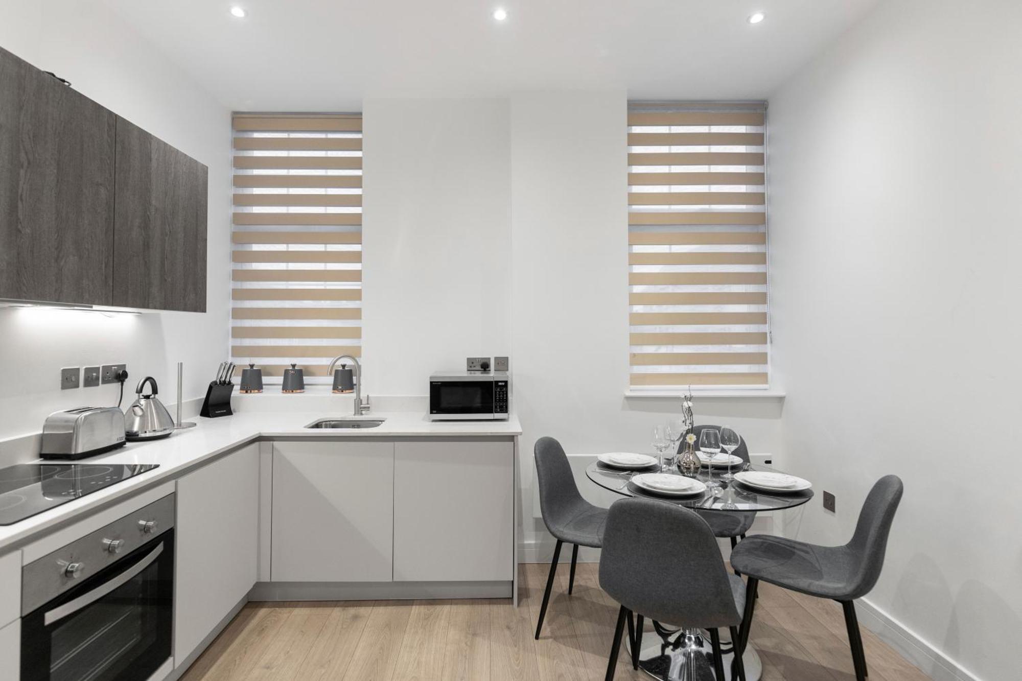 Welcoming And Spacious Apartment- Excellent Location London Kültér fotó
